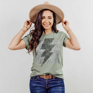 White Leopard Lightning Tee, Lightning Bolt Shirt, Lightning Strike T-Shirt, Lightning Shirt, Cheetah Print Shirt, Bolt Shirt