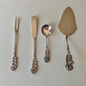 Vintage Antiko 100 Hildesheim Rose Silverplate Flatware, 4 Piece Set