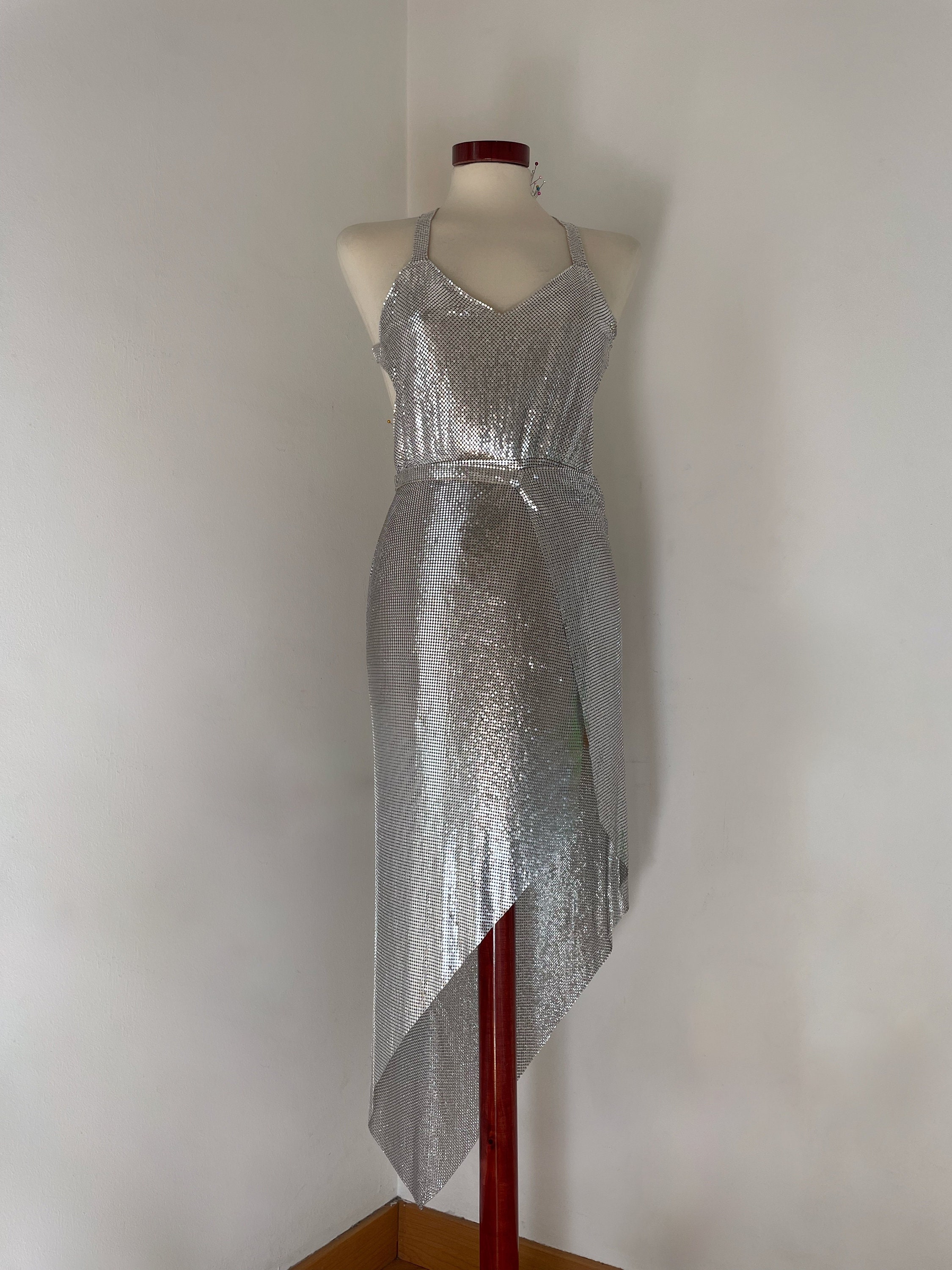 美品　CURL OF SMOKE SHEER DRESS Intricate Sheer Pattern Dress | Wolford United States