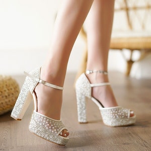 Wedding dress shoes tulle pearl embroidered thick heel platform stylish bridal shoes personalized design