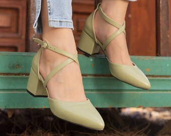 Green Women's Low Heel Wedding Shoes For Bride