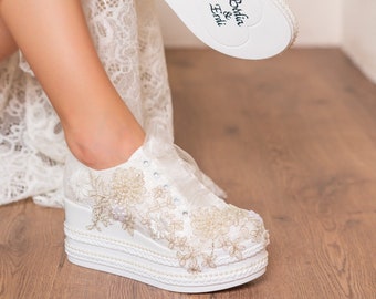 wedding dress bridal sport lace embroidered personalized stylish design wedding shoes