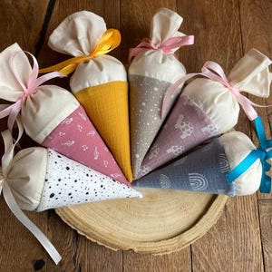 Mini muslin school cone filled or unfilled