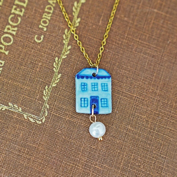 Ceramic Country House Charm Necklace, Blue and White Porcelain, Hand Painted Ceramic Necklace, Charm Necklace, Freshwater Pearl Jewelry
