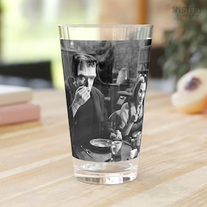 The Munsters Vintage Frankenstein Vampire 16oz Pint Glass / Beer Glass / Barware / Glassware / Home Decor / Horror Decor / Horror Gifts