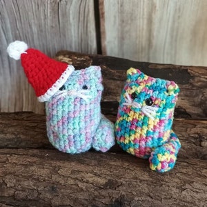 Crochet Cat, Handmade Gift for Cat Lovers, Cat Keyring or Decoration, Pretty kitty cat soft toy, keyring, keychain