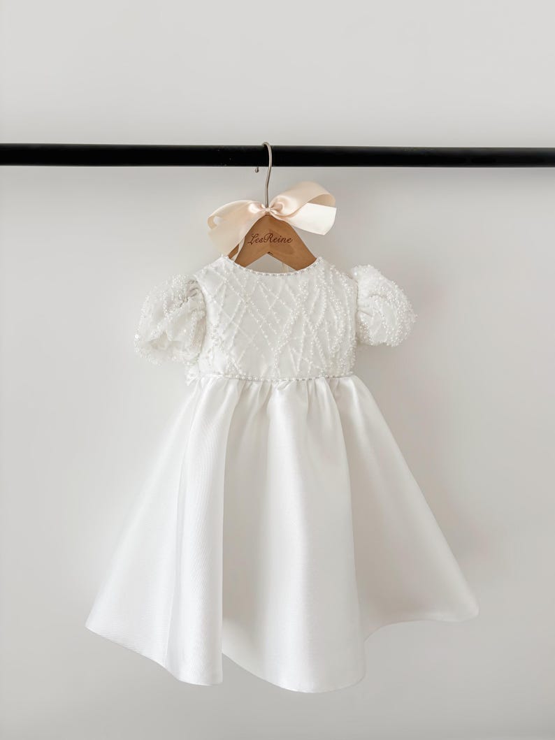 Kortärmad pärlspets Mikado dopklänning dopklänning dopklänning dopklänning babyklänning brudeflicksklänning nattvardsklänning bild 3