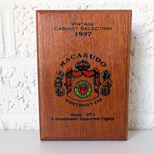 Small Vintage Macanudo Cigar Case (Empty) | Wooden Cigar Case