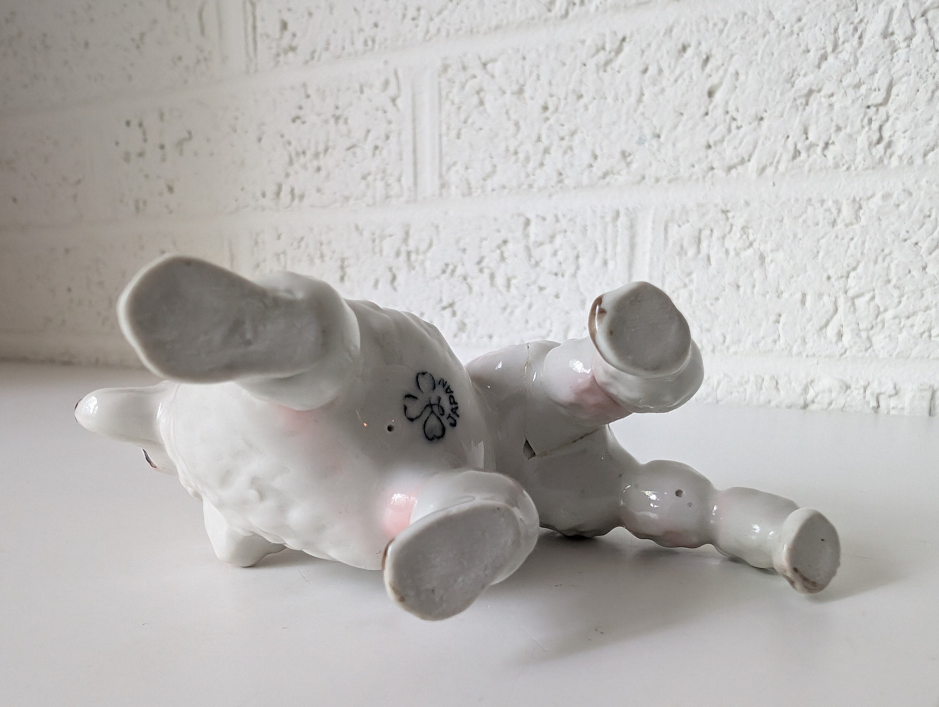 ヴィンテージ プードルの置物 | ひび割れありまたは修理済み | 日本