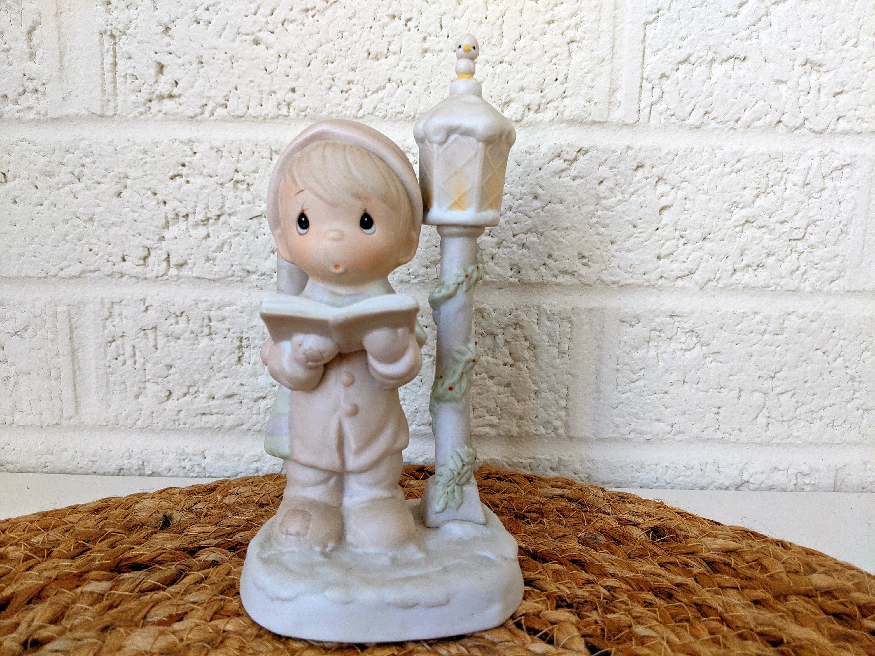 ヴィンテージ プレシャス モーメンツ、「O Come All Ye Faithful