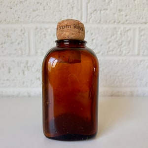 Vintage Snuff or Spice Bottle | Amber Glass