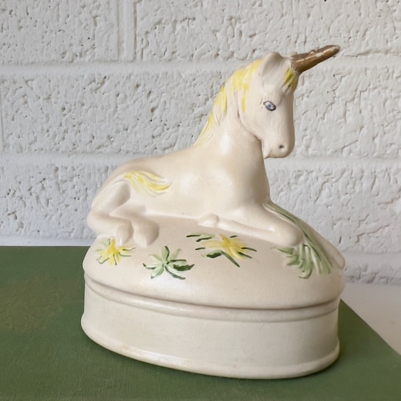 Boîte à Bibelots Licorne – Céramique Non Peinte – Fait Main USA – 11,4 X 7,6 Cm