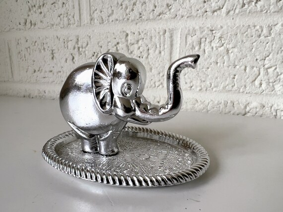 Vintage Elephant Ring Holder | Silver Toned Ring … - image 9