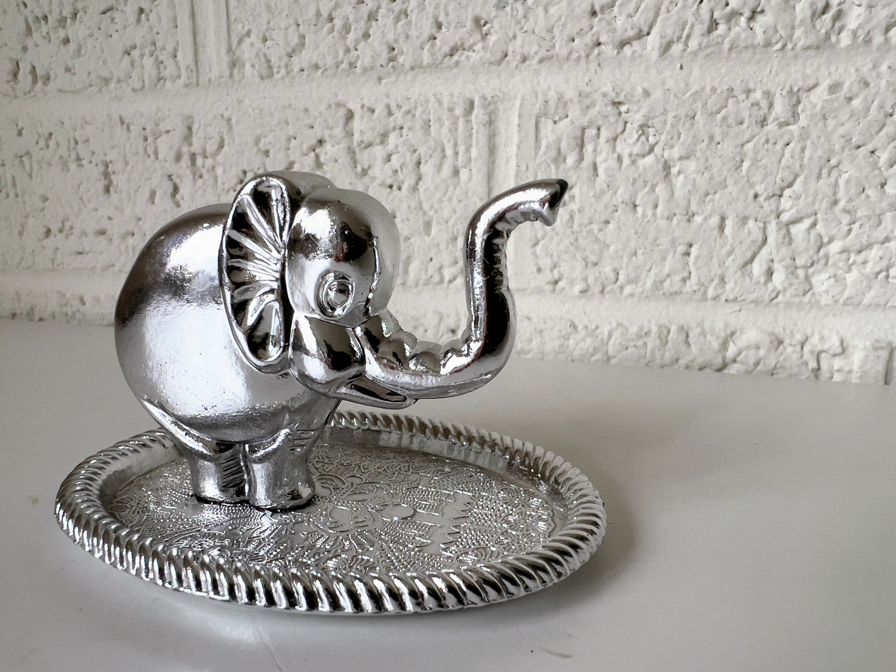 elephant ring holder elephant ring holder
