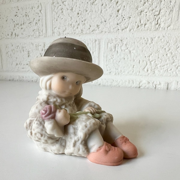 Vintage Figurine | Pretty As a Picture | Girl Wearing Hat and Holding Flower | Kim Anderson | 1997 | NBM Bahner Studios