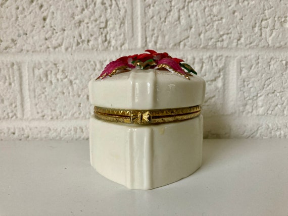 Vintage Poinsettia Jewelry Dish - image 3