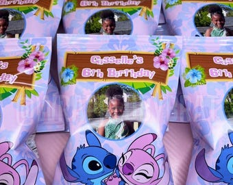 Bolsas de papas fritas con diseño de extraterrestres hawaianos