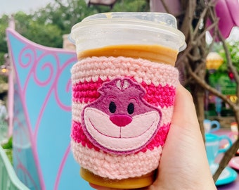 Grinsekatze | Alice im Wunderland Kaffeewärmer | Tassenärmel | Häkeltasse gemütlich |