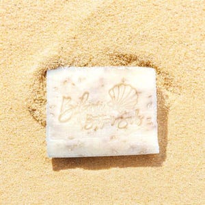 Goats milk bars with oatmeal nourishing vitamin infused, scent less soap, sensitive skin, eczema, psoriasis and acne, shaving soap