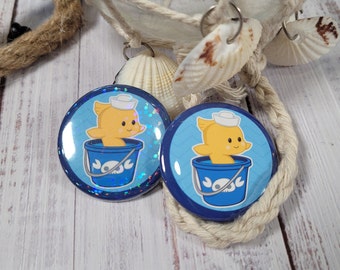 First Mate Fishy pin-back button - (1.50 In.) / Pinback Button / Badges Pins