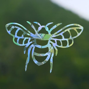 Sonnenfänger Fensterfolie "Fliegende Biene" | Fenstersticker | Fensterdeko | Suncatcher | Regenbogenmacher | kleines Geschenk | Dekoration