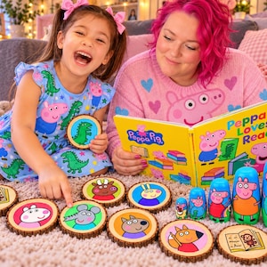 Peppa Loves Reading Story Sack with Book  |  Wooden Characters & Nesting Dolls | | Story Discs | EYFS Literacy Toy | Educational Gift