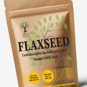 Puede incluir: Una bolsa de papel marrón con una etiqueta blanca que dice "Mother Nature Flaxseed Contains alpha-linolenic acid (ALA) Omega-3 fatty acid Food Supplement" con un logotipo de árbol verde. La etiqueta también dice "No Fillers No Binders High Quality Best Value Easy to Swallow Made in UK".