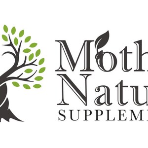 K&ouml;nnte beinhalten: Ein Logo f&uuml;r Mother Nature Supplements mit einem stilisierten Baum, dessen &Auml;ste eine Herzform bilden. Der Baum ist gr&uuml;n und schwarz, und der Text "Mother Nature Supplements" ist schwarz.
