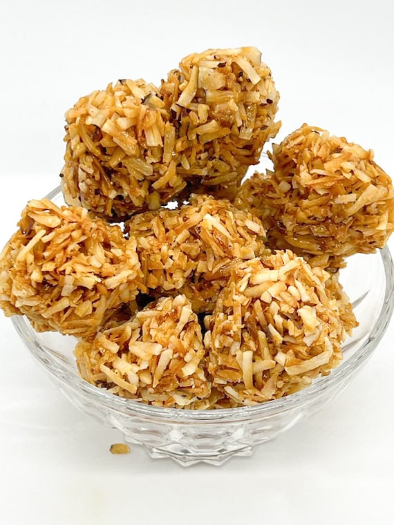 African Coconut Candy Grated Crunchy Coconut Candy Toasted
