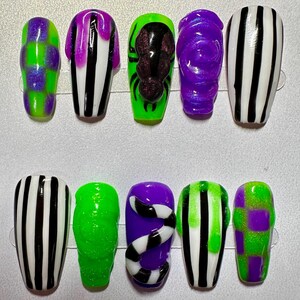 Beetlejuice Nails (glow in the dark)