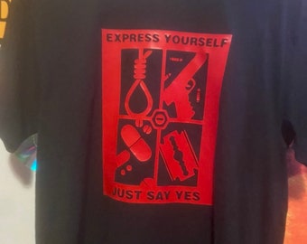 black shirt size 14