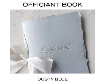 Libro del oficiante • Impreso en tipografía sobre papel artesanal azul empolvado con cinta de seda blanca