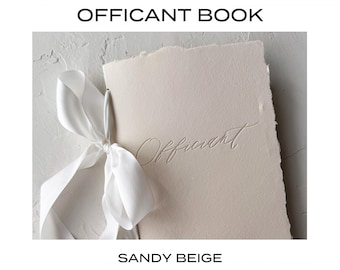 Libro del oficiante • Impreso en tipografía sobre papel artesanal color beige arena con cinta de seda blanca