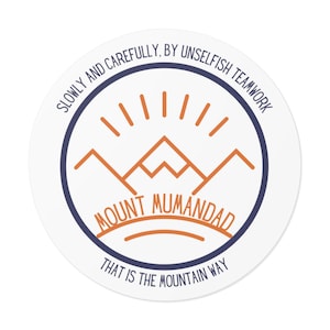 Bluey Mount Mumandad Round Vinyl Stickers