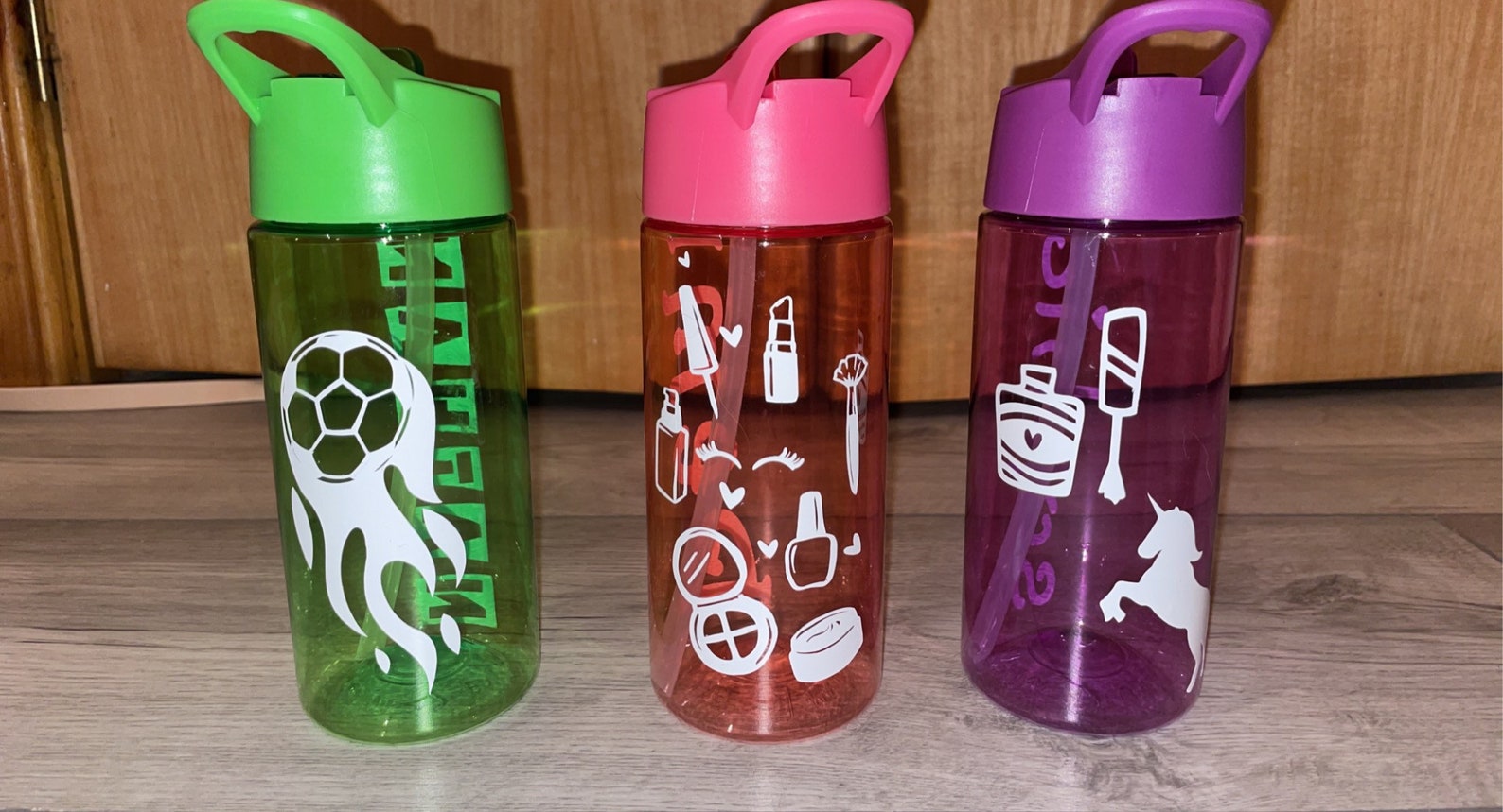 Botellas de agua personalizadas para niños | Etsy