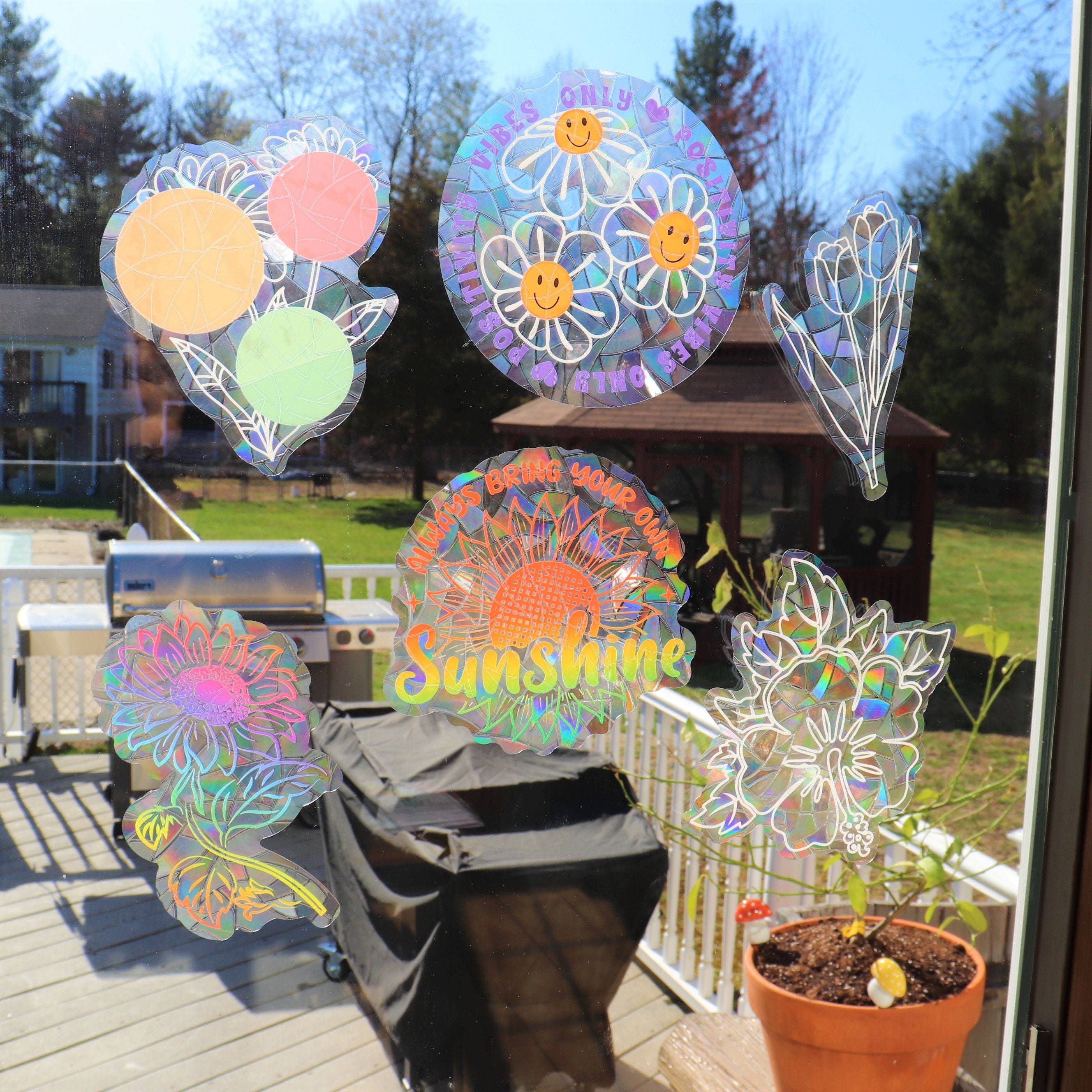 Farfi Decorative Window Sticker Sun Catcher PVC Easy to Apply No Residue  Wall Decal for Living Room (Type S) 