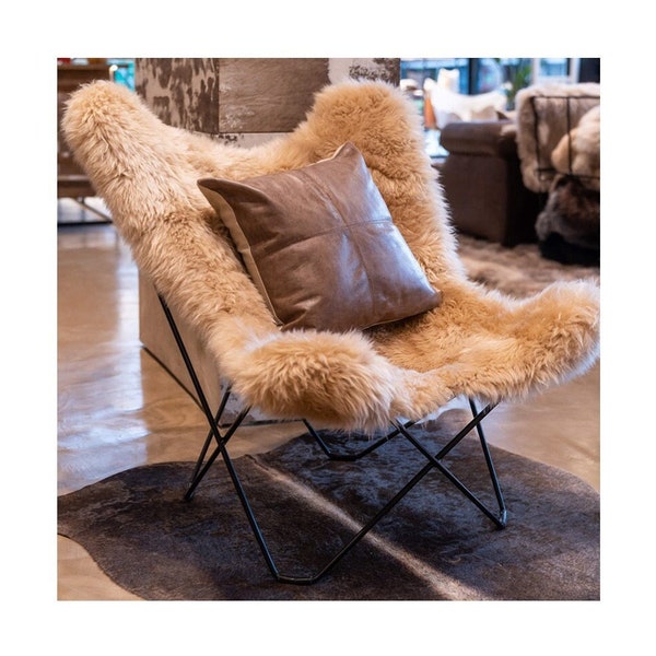 BKF Schmetterling Stuhl | Schafledereinband | Handgefertigt in Argentinien | Sessel Couch