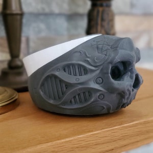 Mando Skull Echo Dot Stand Amazon Echo Alexa Smart Speaker Holder Cradle Home Décor Modern Office Industrial Assistant Google Home Sleeve