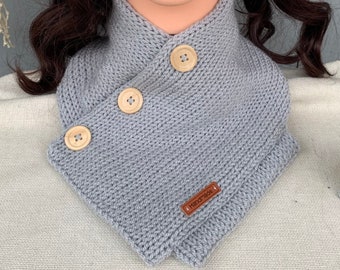 Knitted neck warmer
