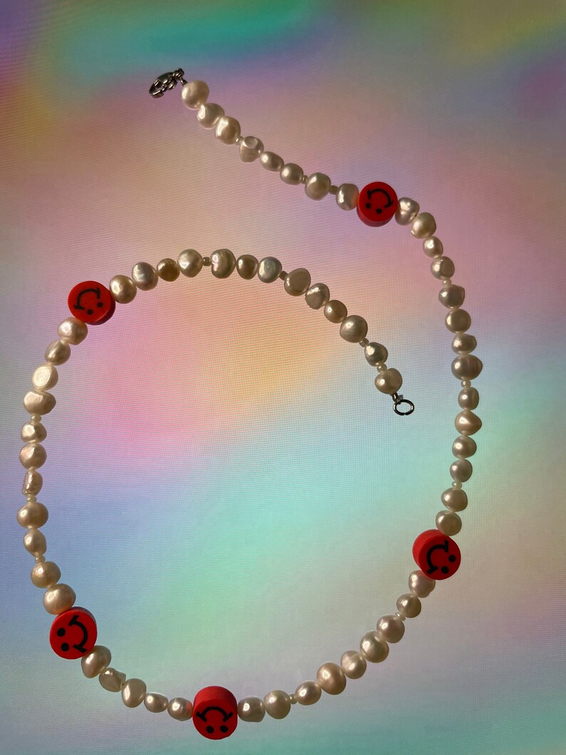 Be Happy Pearl Necklace