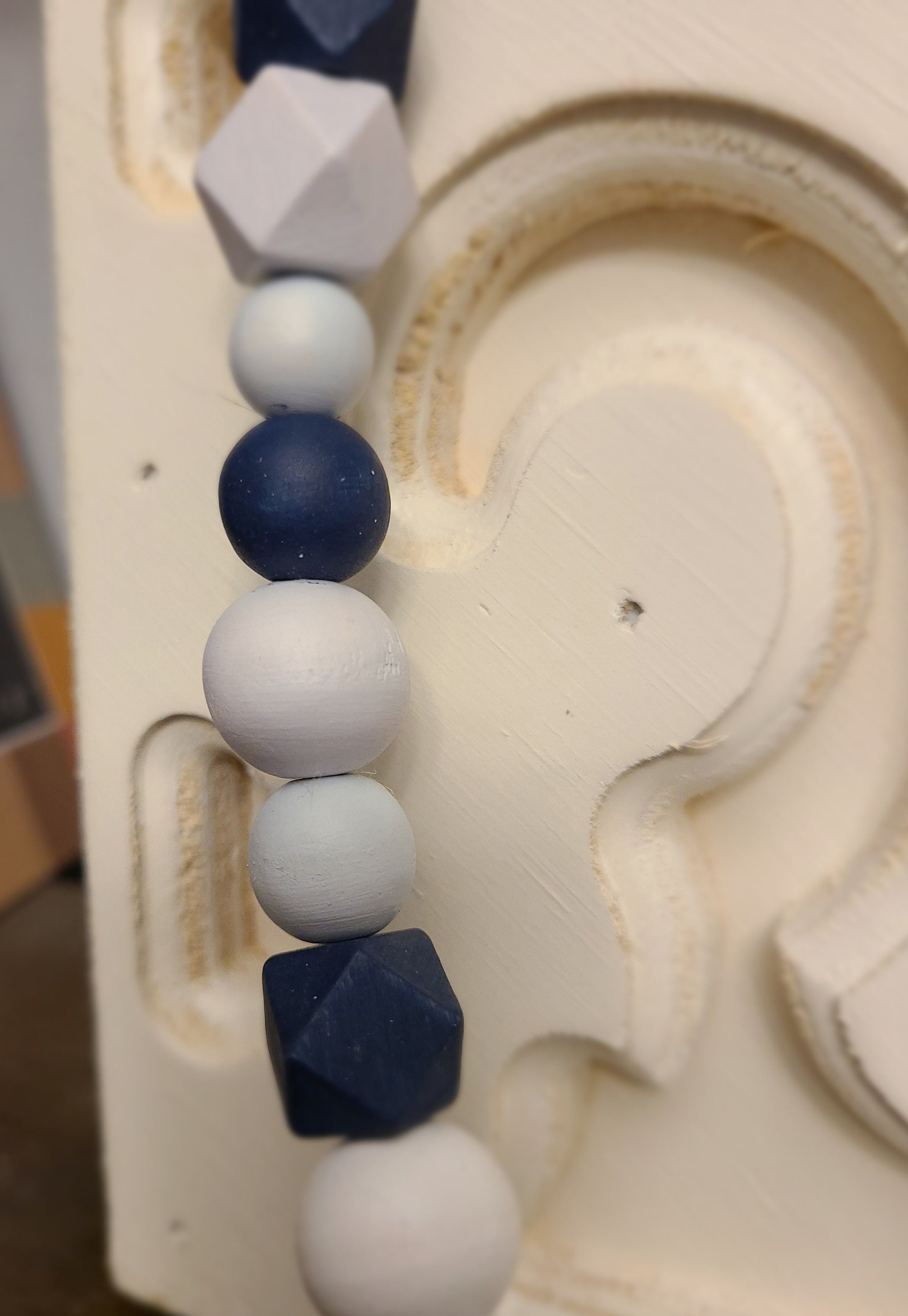 Guirnalda con cuentas de madera | Etsy