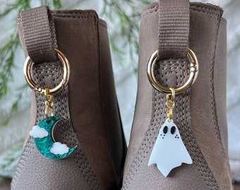 SET | Emerald Starry Moon and Ghost Boot Charms, Pull Loop Charms, Shoe and Bag Charm, Boot or Sneaker Clip, Acrylic Shoe Keychain