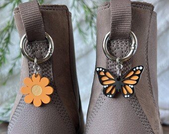 ONE Flower or Butterfly Boot Charm, Pull Loop Charm, Shoe and Bag Charms, Boot or Sneaker Clip, Acrylic Keychain (not a pair)