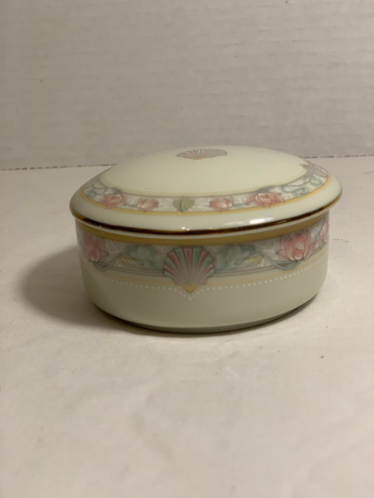 Unique vintage Japanese porcelain trinket box Etsy