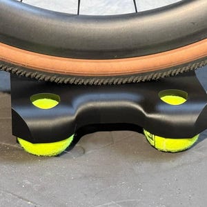 Bike Trainer Wheel Riser Block with Tennis Ball Vibration Dampener - Indoor Cycling Balance Riser image 6