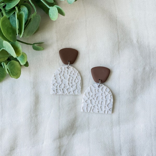 The Stella / Handmade Polymer Clay Textured Statement Earrings / White and Brown Lightweight / Minimalist Earrings / Everyday Earrings