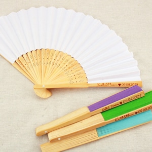Mix colors Engraved Personalised Silk Wedding Fans,Bulk Personalised Wedding Bridal Party Favors Special Event Fans ummer Wedding