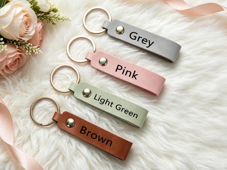 Personalised keyring, daisy beaded keyring, faux leather keyring, flower girl gift, teacher gift, birthday gift, beaded keyring image 10