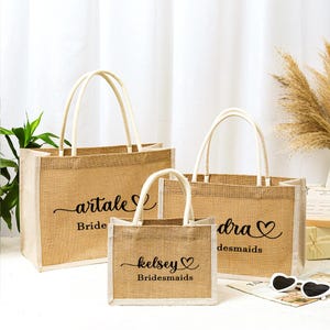 Personalized Bridesmaid Gift Bag with Charm,Custom Burlap Gift Bag,Beach Tote Bag,Bachelorette Party Bag, Bridesmaid Proposal Gift,Beach Bag