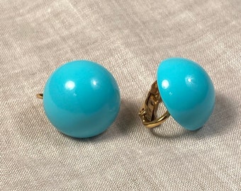 Signed Avon Goldtone Round Serrated Edge Clip Earrings